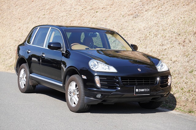 カイエン　957　黒　3.6L