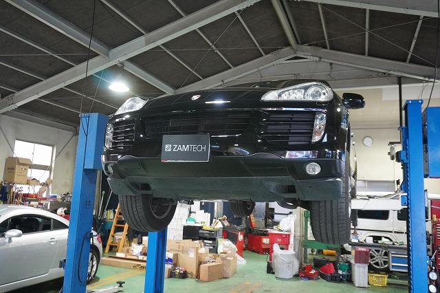 カイエン　957　黒　3.6L