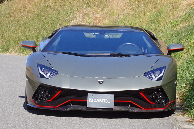 ランボルギーニ　アヴェンタドール　6.49L
