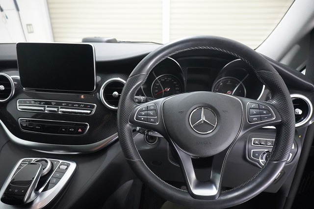 ベンツVクラス　紺　２．１４L